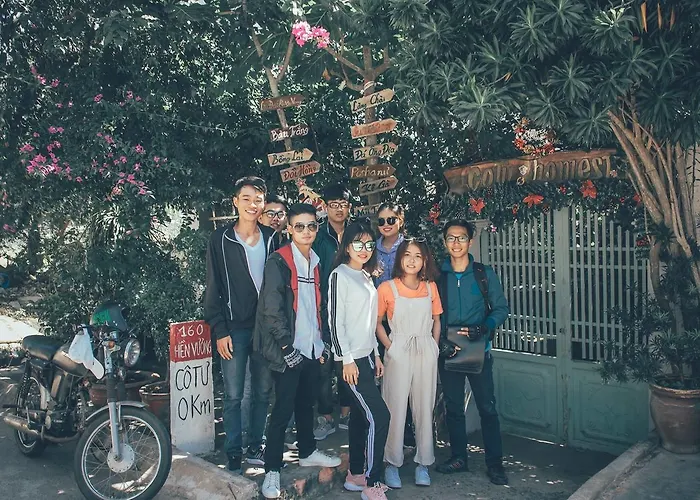 Ở trọ Cô Tư's *